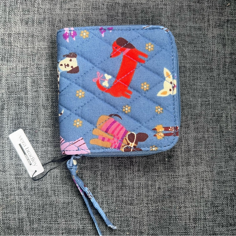 NWT. Vera Bradley Bark Park Essential Small Zip Around Wallet. Cotton. - Picture 3 of 5